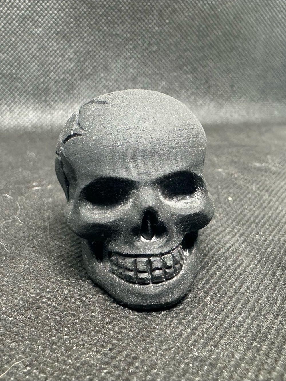 Obsidian Cracked skull